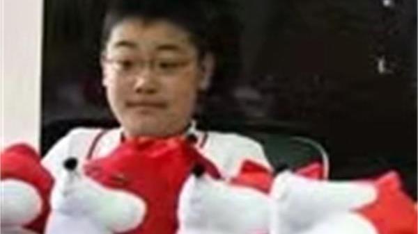 翟志刚|翟志刚的独子翟天雄，28岁左右，一表人才！与父亲长得都不像