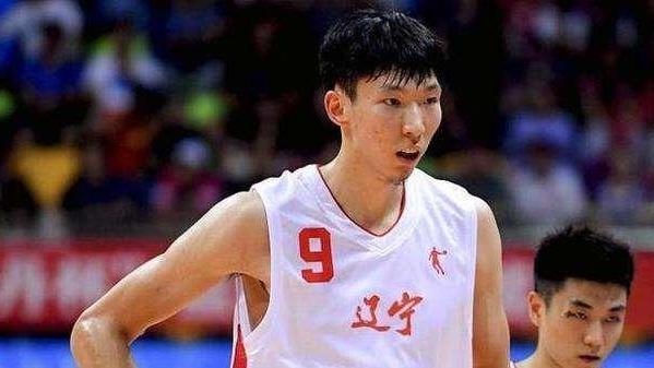 意甲|CBA总冠军球队率先出手签下前NBA后卫，周琦将再次扮演关键角色