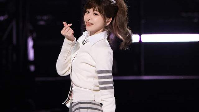 王心凌|40岁王心凌装嫩为何不翻车？18年后再穿学生服，网友：姐姐是真甜