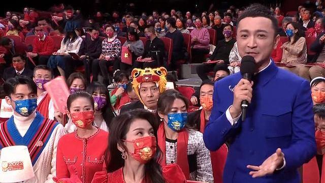 春晚|春晚舞蹈作品美出圈 5个小品都抵不过一个虎头虎的他有“笑果”