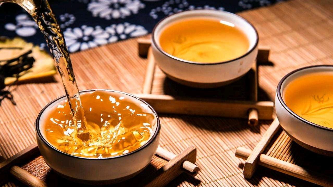 绿茶|三伏天，喝红茶还是喝绿茶？记住2喝3不喝，清爽解暑，舒服过夏天