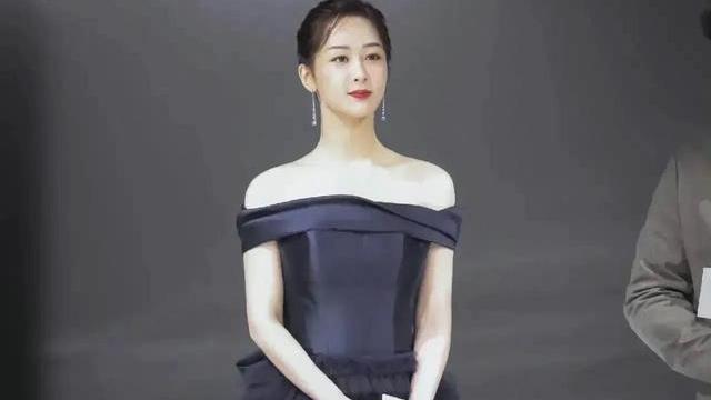 杨紫|摄影师对杨紫说：“你这次是最好看最白的一次！”