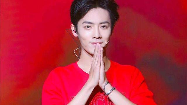 肖战|“鹅厂”赠送肖战拍立得签名照，放送时间公开，粉丝不好拿