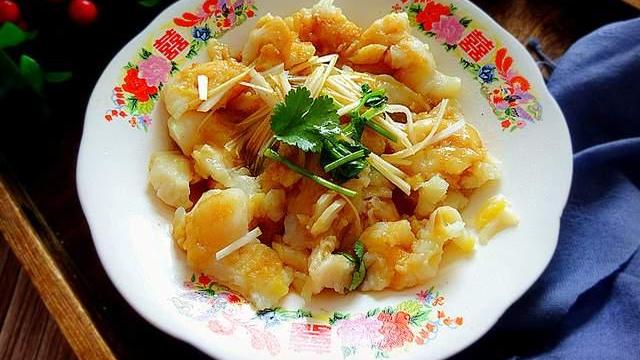 带鱼|建议家里有孩子的：4月常吃这菜，补钙效果比牛奶还好，做法简单