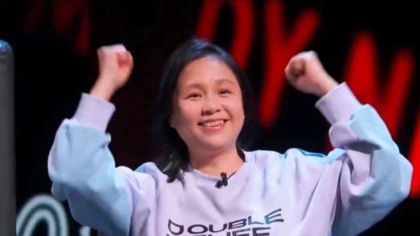 李宇春|李宇春和龙丹妮：这份爱恨情仇，评论区一语成畿！