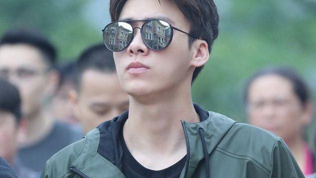 官宣|李易峰满嘴跑火车合集