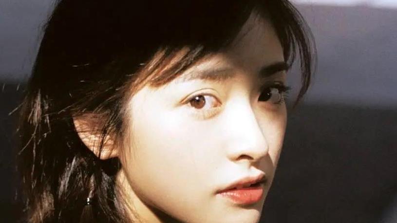 迪丽热巴|小八卦，迪丽热巴，朱一龙，成毅，沈月