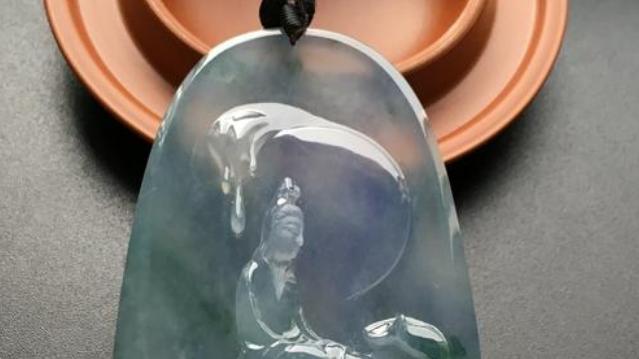 翡翠|投资收藏翡翠要慎重，要对它有了充足了解，然后再出手投资