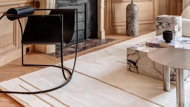 145㎡华丽的巴黎住宅，大面积温暖木质，网友：住这里每天会被美醒