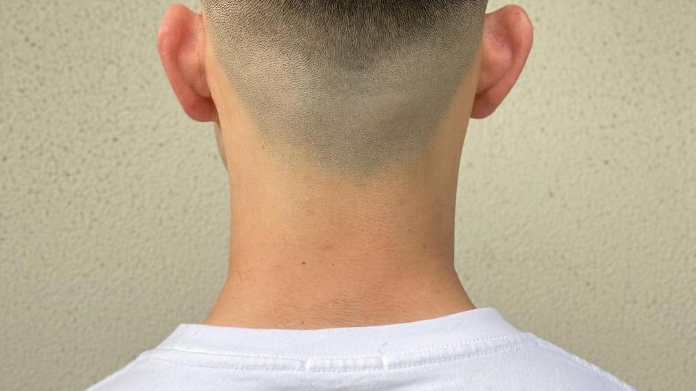 发型|男发别再乱剪了，不妨试试这20多款，想不帅都难