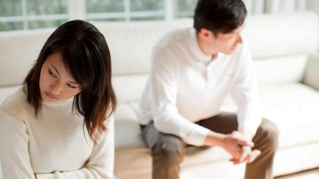 婚姻生活|在男女关系中，女人从多大年纪就不再需要男人了？听美女们的真相