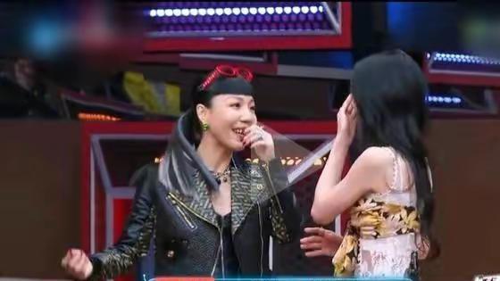 张碧晨|张碧晨吴莫愁其实没和解，请注意吴莫愁对张碧晨的称呼