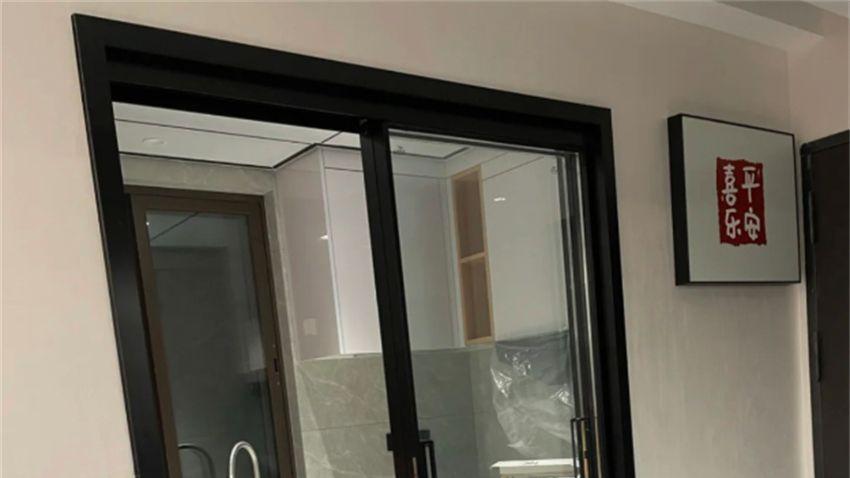 为什么用过吊轨推拉门的人，都开始换回地轨推拉门？