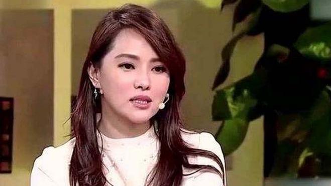 伊能静|伊能静自曝：斥资1000万买了2层小楼，一二楼住人，楼顶种花养狗