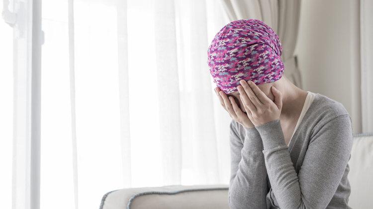 肿瘤|癌症无法根治，有必要花钱治疗吗？做好4件事，或能长期生存