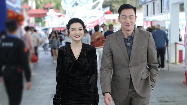 春日迟迟再出发|《春日迟迟再出发》告白夜前夕，四对CP甜蜜约会，莫非遗憾落单