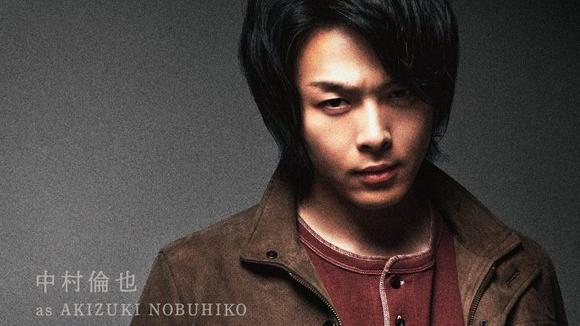 |新版假面骑士黑日海报：影月和黑日迎来全新腰带，全新形象！