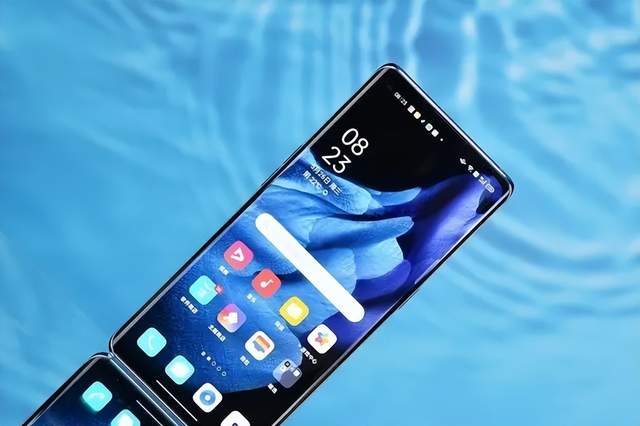 荣耀|被高价低配沾染的品牌，都可以很用心设计产品，原因究竟是什么