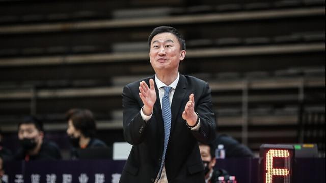 刘维伟|刘维伟接受同曦，霍楠摩拳擦掌冲击季后赛创历史