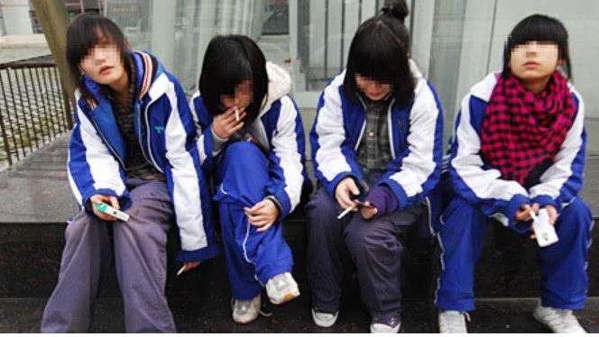 发型 初中发型“新标准”，男生看起来干净立正，女生看到新发型沉默了