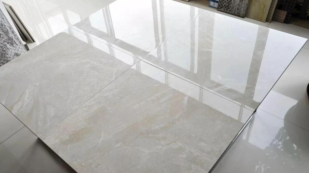 为什么越来越多人选抛釉砖，而不是通体砖？来听听大实话