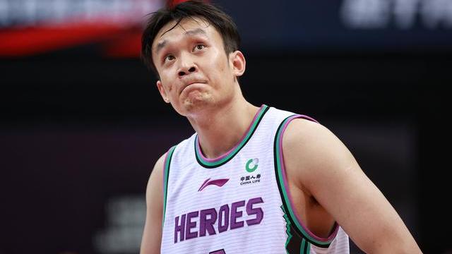 北京男篮|丁彦雨航是走是留？山东媒体人给出答案：C类合同，留下再干1年