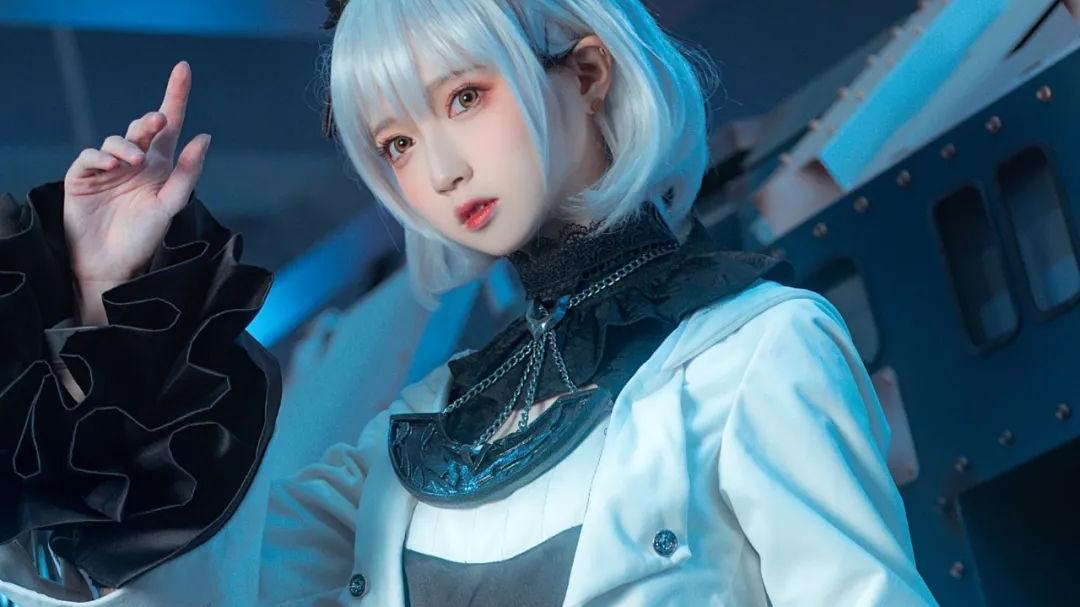 欧美明星|cos：雷索纳斯莉薇娅cos正片@依川川