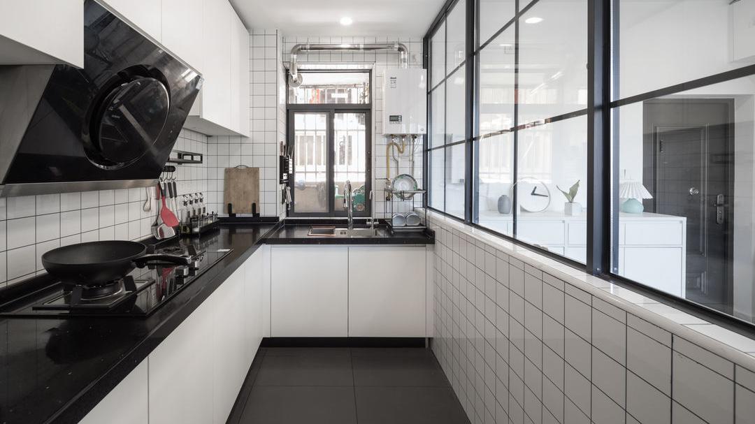 为了满足三代同堂，76㎡装出四房，干净整洁的极简风，太佩服了