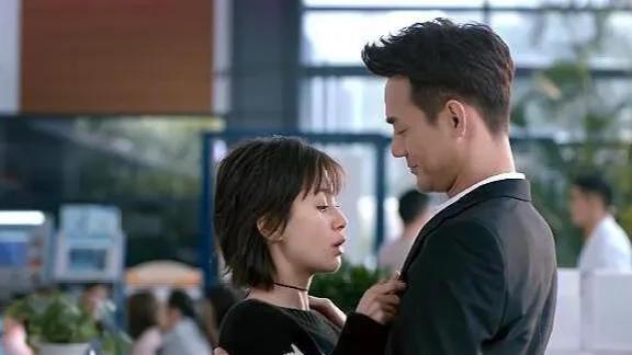 医生|《欢乐颂》原著：曲筱绡到死都不知道，赵医生娶她的原因有多现实