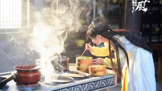 花间提壶方大厨|《花间提壶方大厨》，简直就是中国复古版的《舌尖上的美味》！