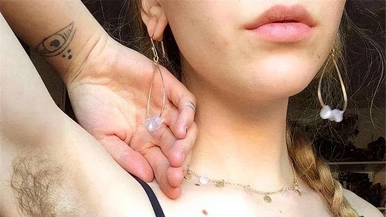 脱毛|为何有的女生腋毛旺盛，有的却很干净？腋毛多说明了什么？多了解