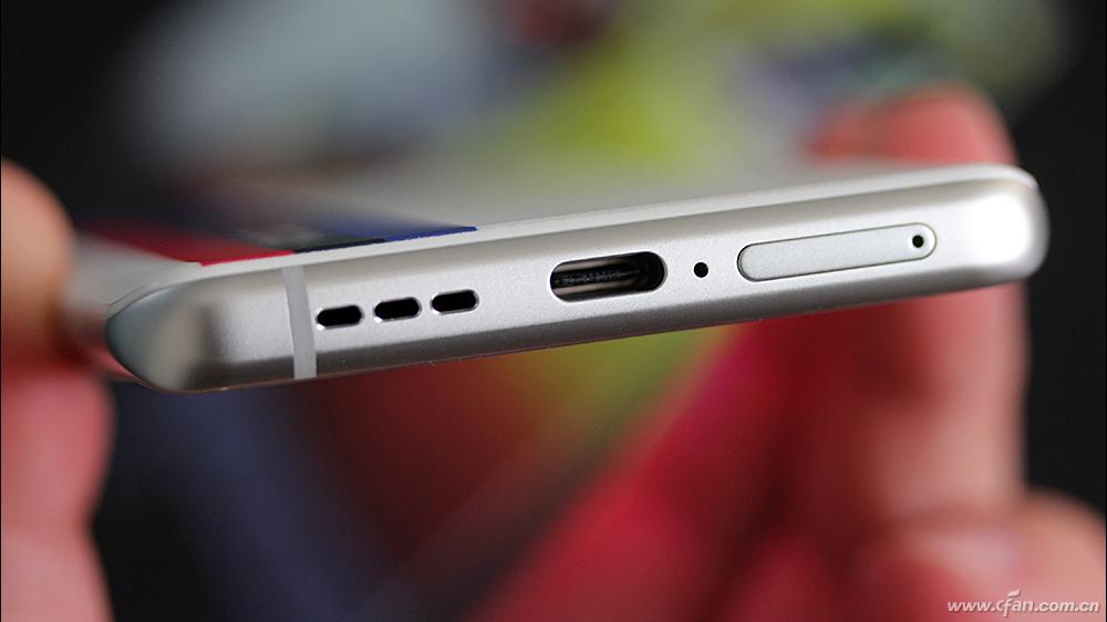 耳机|让声音更宏亮！手机喇叭进水积灰后如何清理？