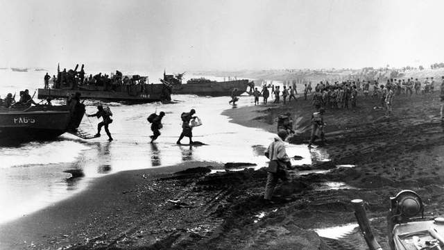 旅行|1942年，盟军东部特混舰队在阿尔及尔湾东侧4个海滩突击上陆作战