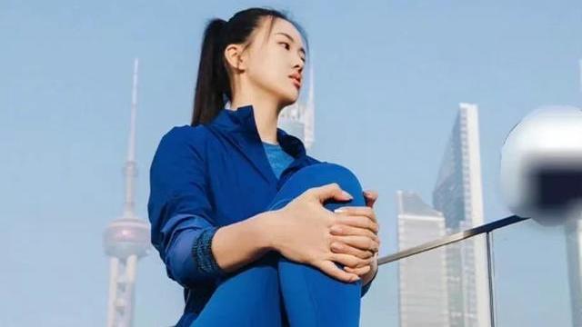 张常宁|爱情事业双丰收！张常宁又签约巨额代言合同，穿瑜伽裤美艳惊人