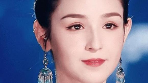 陈赫|一舞成名被陈赫签约，当红期被爆丑闻，身陷风波的哈妮克孜怎样了