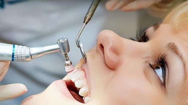 牙齿|掉多少牙，意味着寿命的长短？如果人老了，还剩多少颗牙最健康？