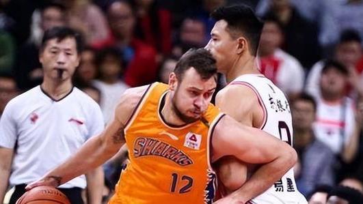 上海海港|抢手！前NBA悍将加盟CBA，广东男篮要出手，能力远在莫兰德之上
