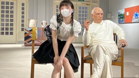 孙悦|孙悦获新称号，称书呆子也可花里胡哨，女生没有“就应该”的样子