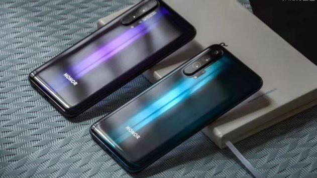 荣耀|7.2英寸+4nm强芯，荣耀6000mAh新机无可挑剔