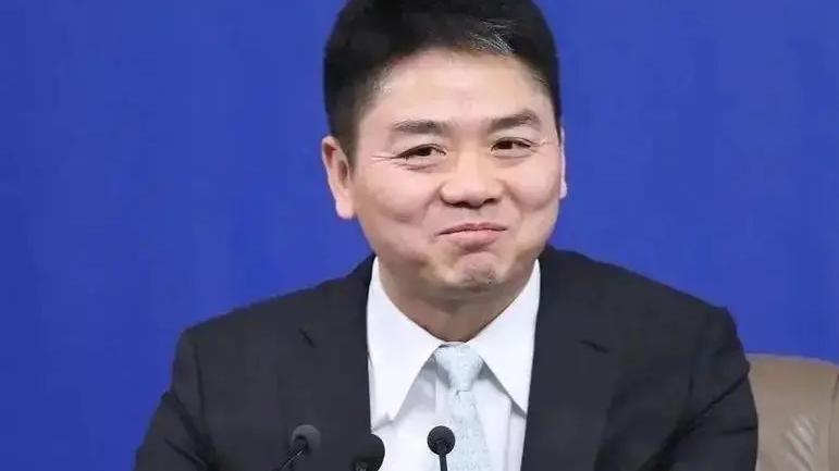 退休|刘强东卸任京东CEO并非意味着他退休，与马云不一样