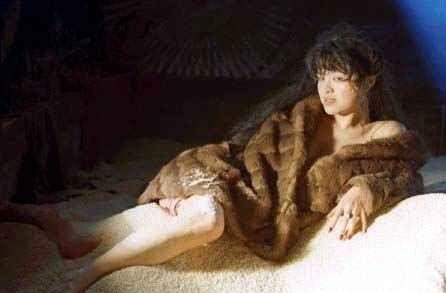 大鸿米店|《大鸿米店》：奴隶翻身后，只会比旧主人更加变本加厉