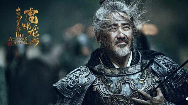 曹操亲自邀请做大官，他还装病卖傻，22岁司马懿这是为啥？