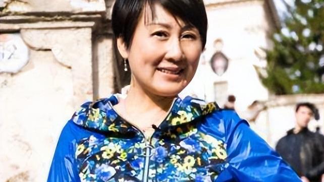 井柏然|《花少4》官宣阵容，继许晴、井柏然之后，张凯丽也成“回头客”