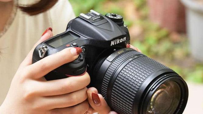 固态硬盘|手机内部有自动优化，绿树会更绿，脸色会轻微偏好看的红色