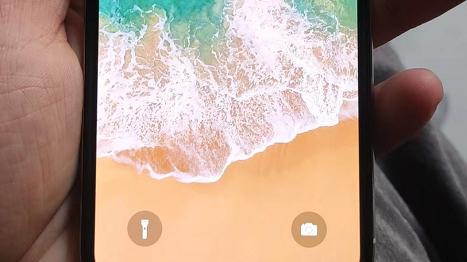 iPhone|网友买了三年的iPhoneXS不敢升级，因为内有隐藏ID！一升级就变板砖！