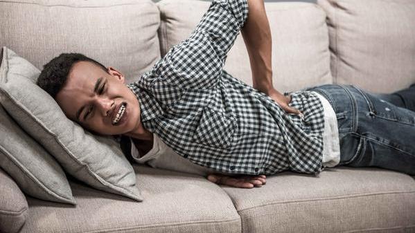 老年病|经常腰痛，这5个行为习惯不改，或加重腰痛，尽量改正