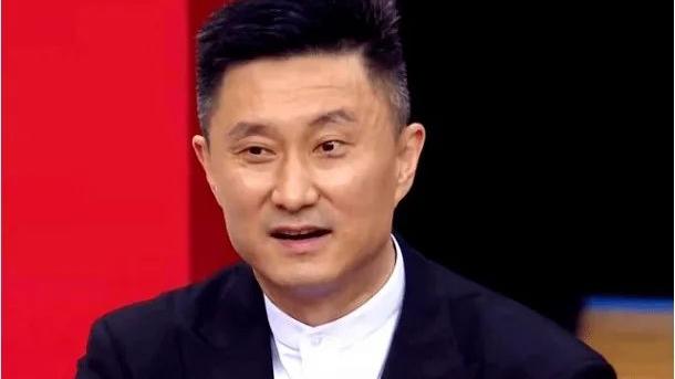 易建联|中国男篮集训名单出炉，易建联发声让人肃然起敬，郭艾伦摊牌了