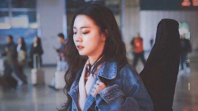 紫宁|火箭少女张紫宁：出道2个月被公司坑，如今音乐之旅太艰辛