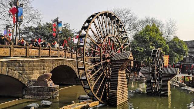 云南|成都千年古镇火了，被称为“中国好莱坞”，深受游客们的喜欢