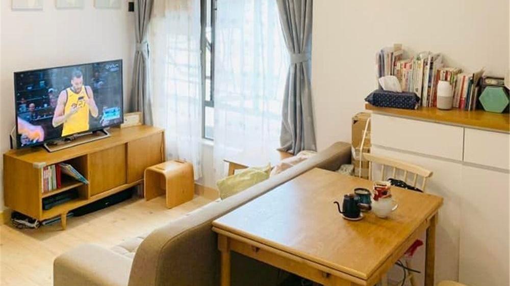 香港37㎡“廉价”小户型，1989年两室一厅老房，网友：明亮通透